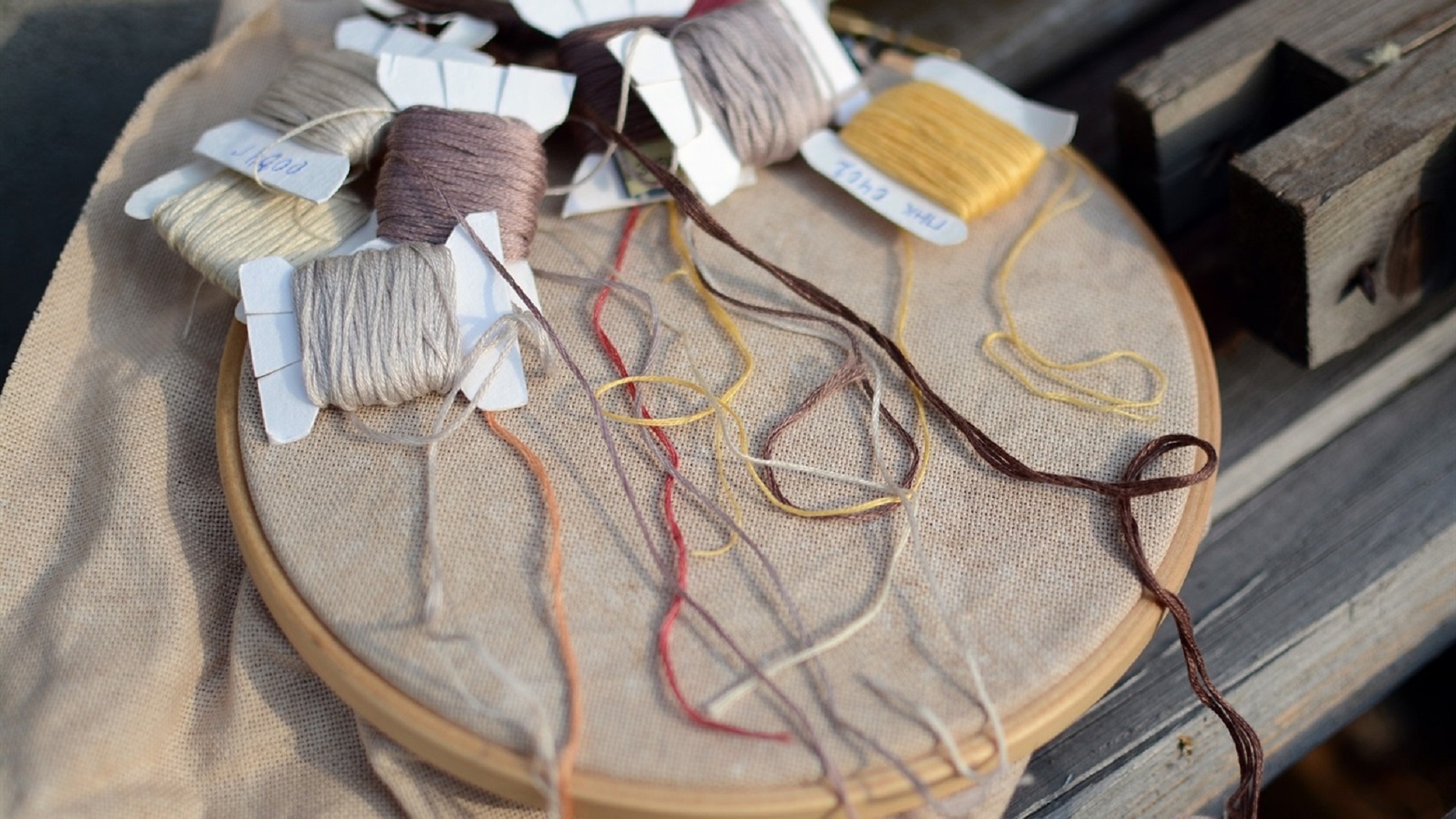 Як створюють вишиванки