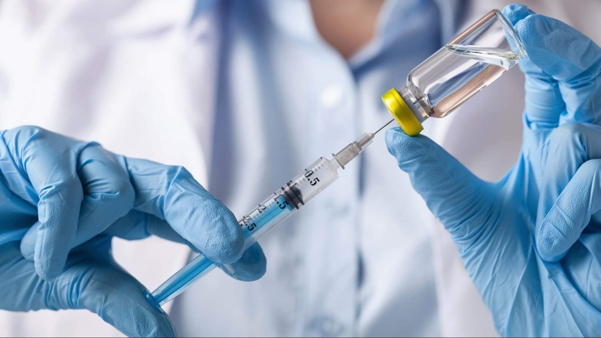 Вакцинація від COVID-19: хто і коли зможе зробити щеплення на Полтавщині