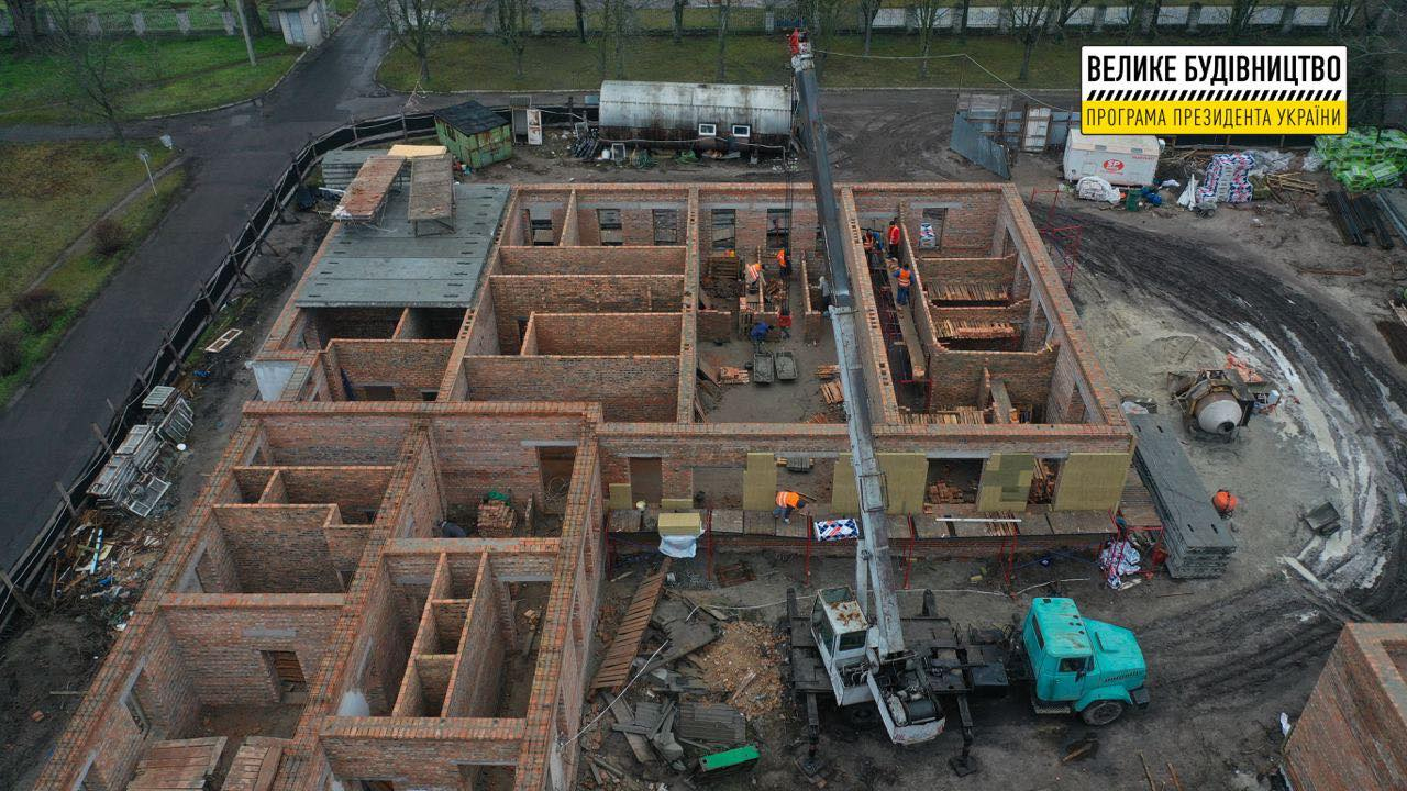 Реконструкція онкодиспансеру в Кременчуці