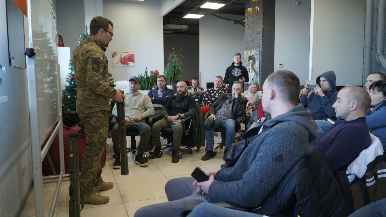 photo_2022-12-05_10-42-52