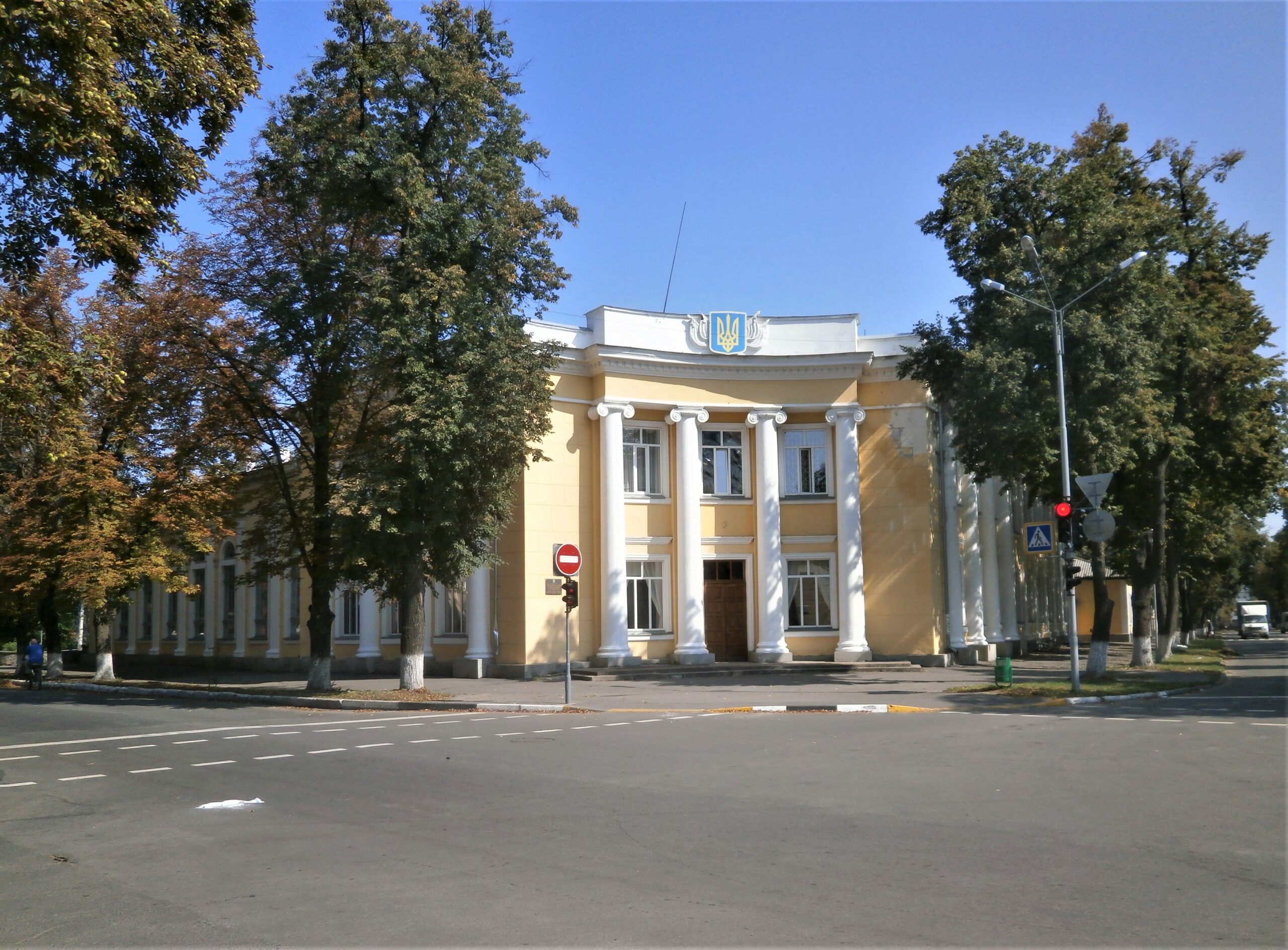 Госпіталь для ветеранів війни в Лубнах