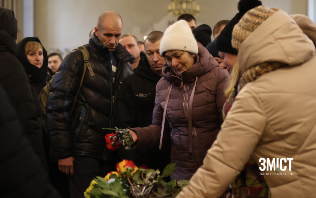 Прощання в Полтаві. Костянтин Боярський на щиті