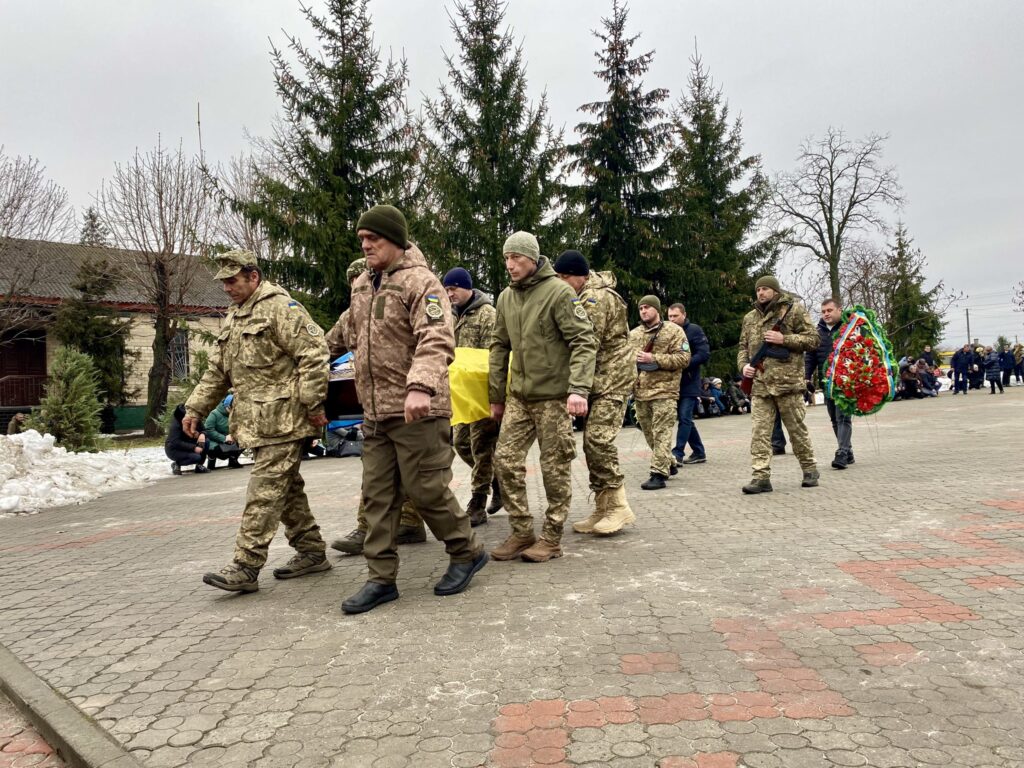 Прощання з Тарасом Савченком