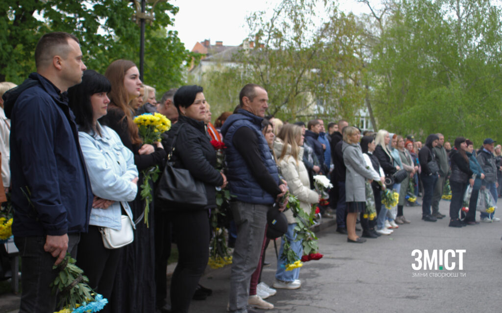 прощання з героями в Полтаві