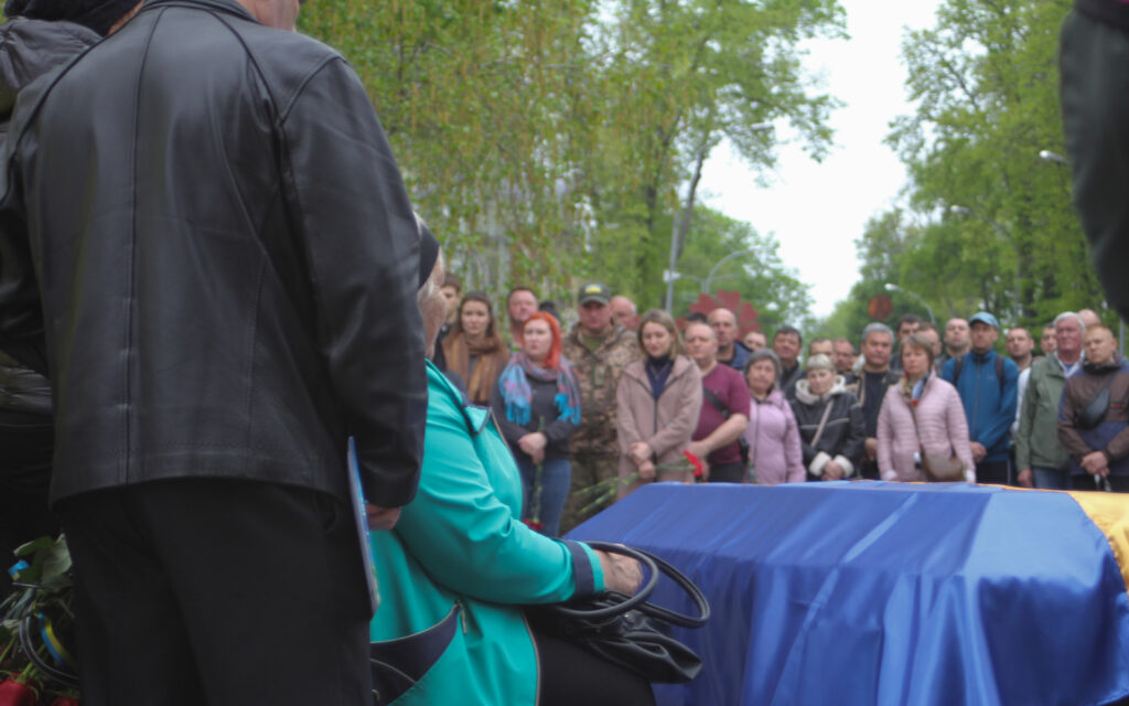 Родина прощається з воїном. Прощання в Полтаві