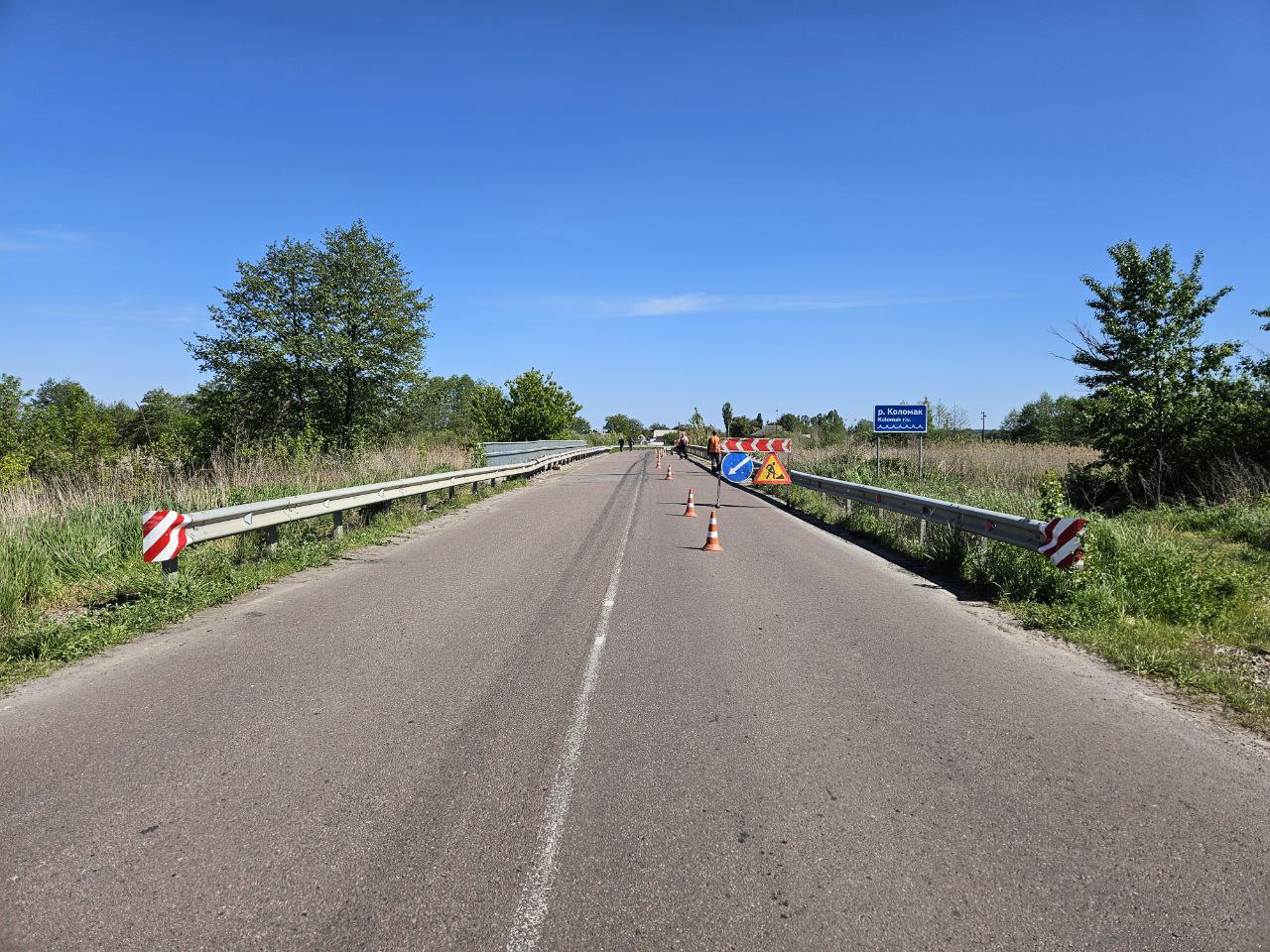 Ремонт мосту через річку Коломак в селищі Чутове