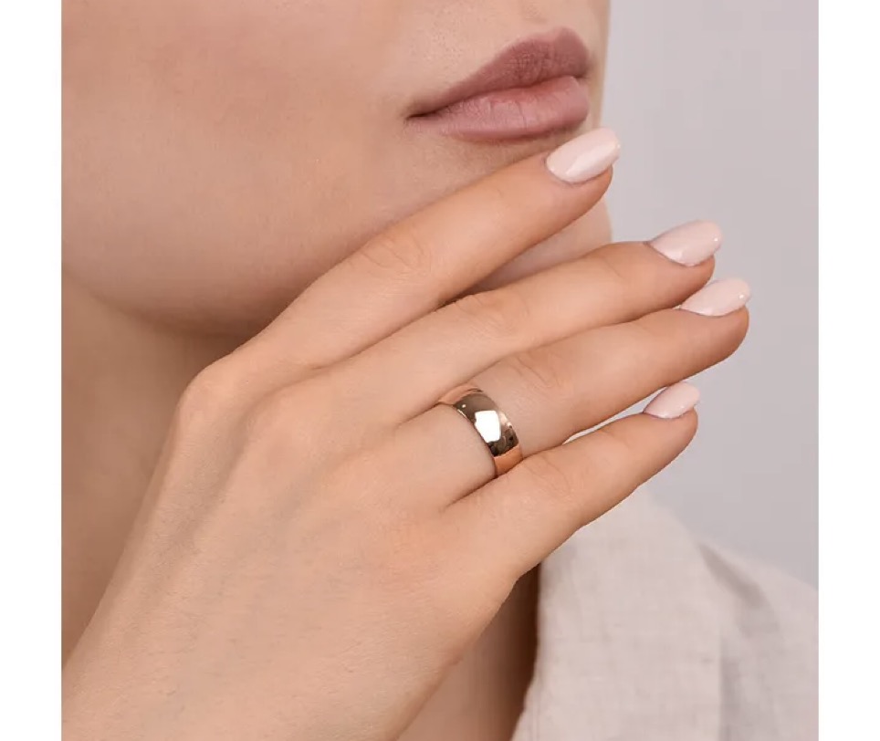 Обручка: як вибрати та коли дарувати