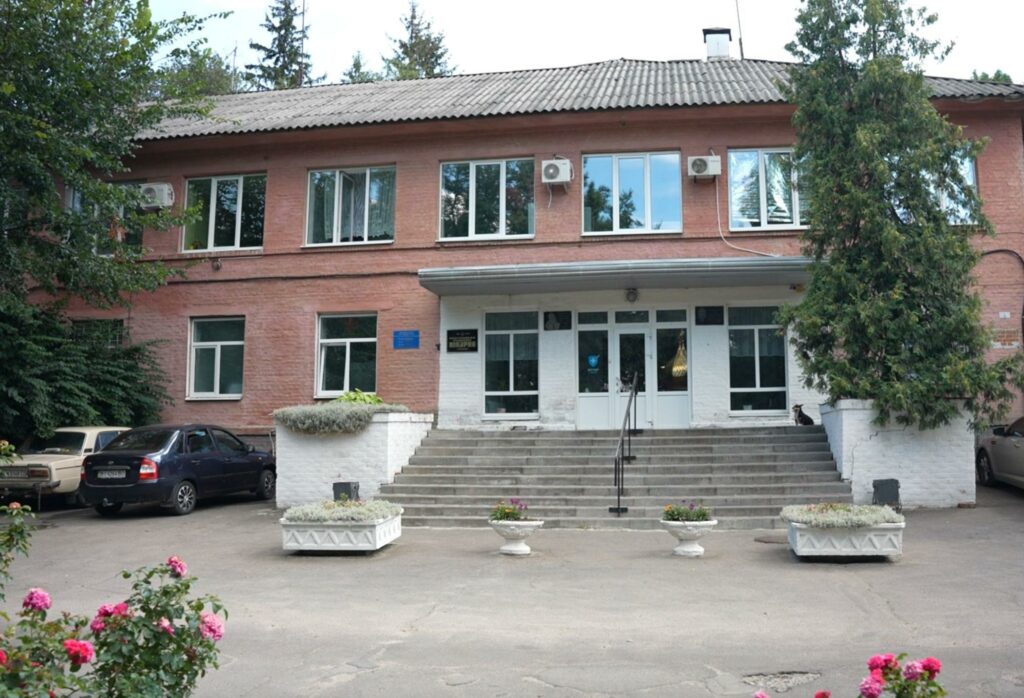 Їдуть народжувати навіть з інших областей: як громади на Полтавщині об’єдналися, аби зберегти лікарню.