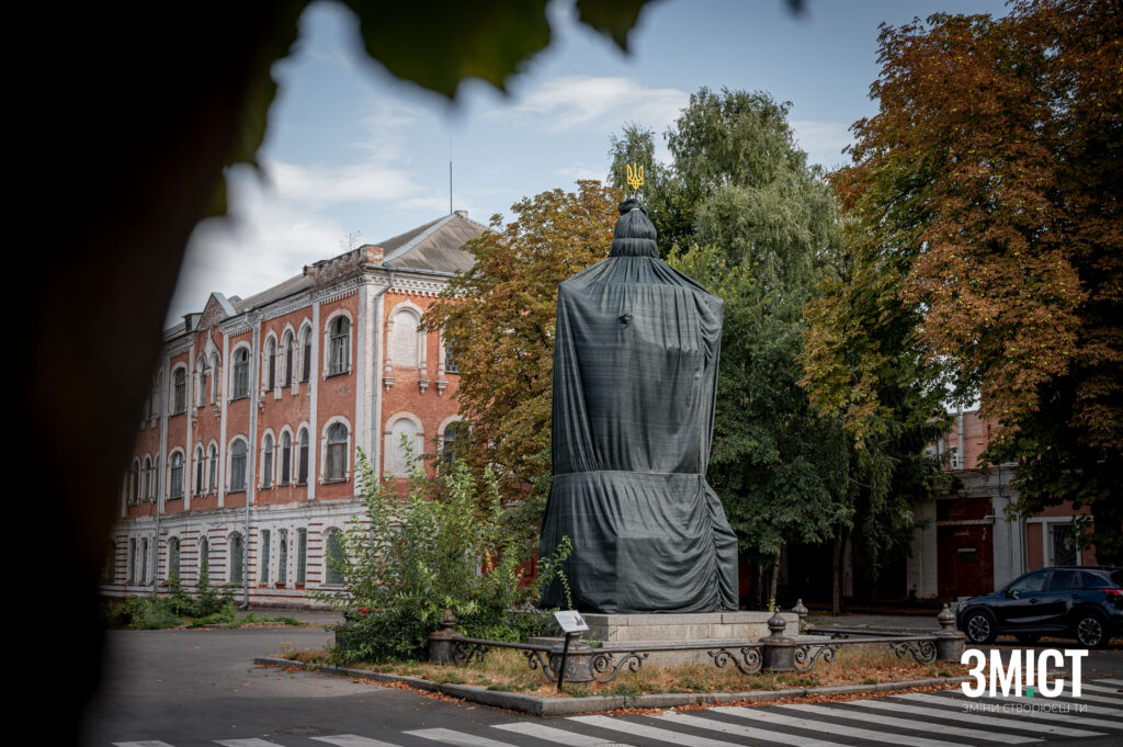 Пам’ятники Росії в Полтаві