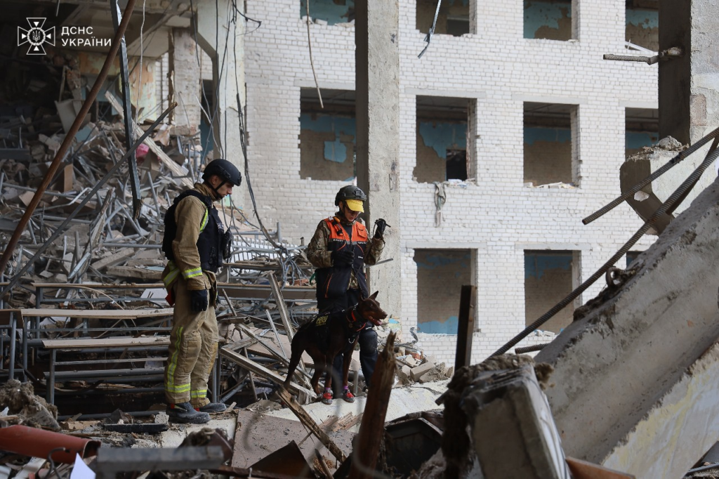 Рятувальна операція в Полтаві завершена. Упізнання тіл продовжиться