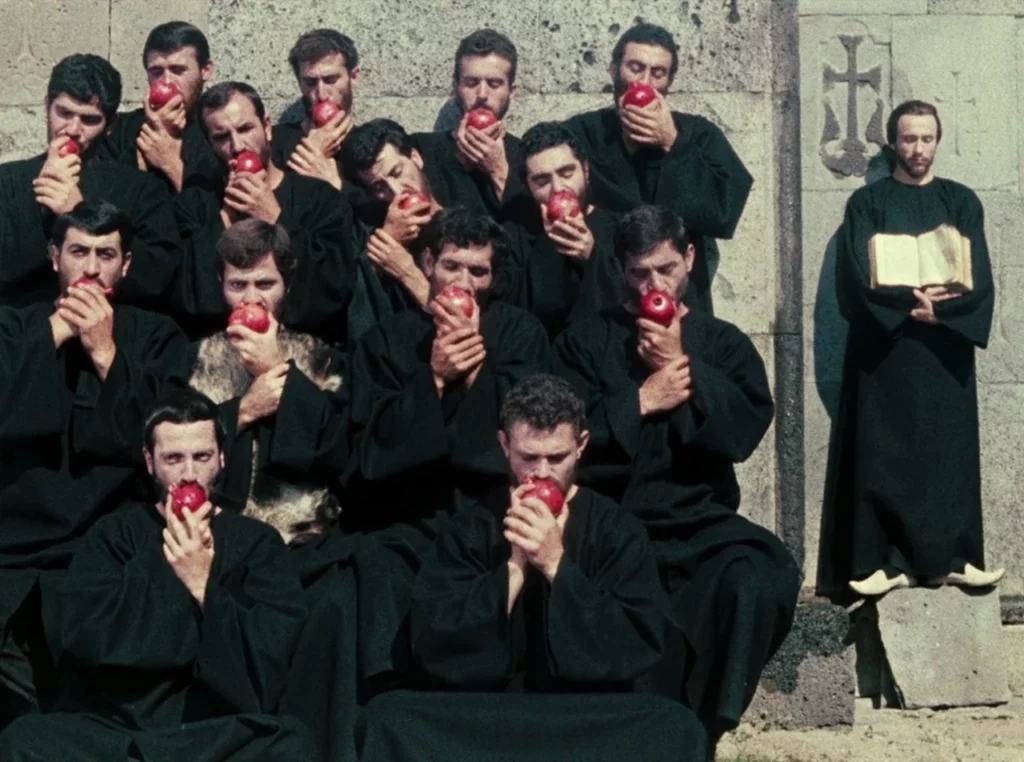 Кадр з фільму «Колір граната».