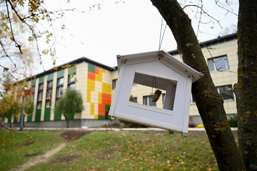 У Терешках під Полтавою нещодавно завершили ремонт протирадіаційного укриття. Під час повітряних тривог воно стає сховком для понад 500 учнів місцевого ліцею