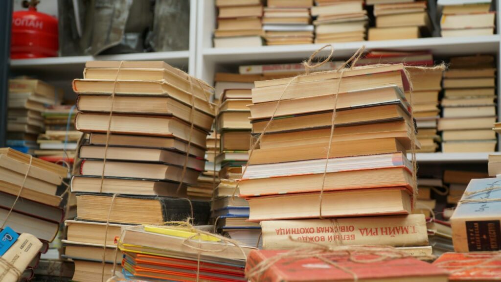 російські книги приймають в Полтаві