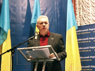 Валерій Асадчев -керівник Полтавського обласного штабу Віктора Ющенка