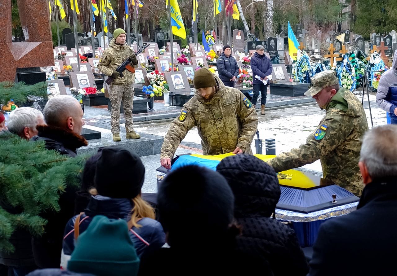 Прощання із полеглим Костянтином Лучковцем