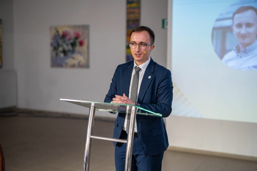 Центр допомоги врятованим у Полтаві взяв участь у регіональному міжвідомчому форумі «Права людини: шлях стійкості, виклики та перспективи Полтавщини».