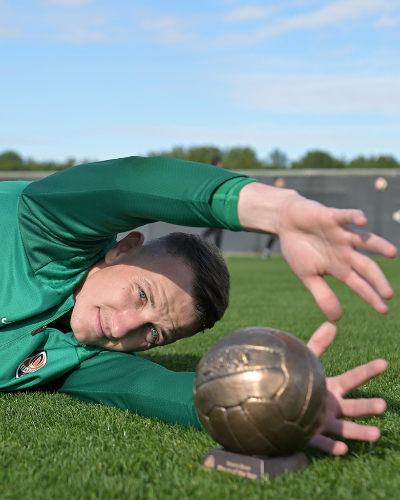 Дмитро Різник