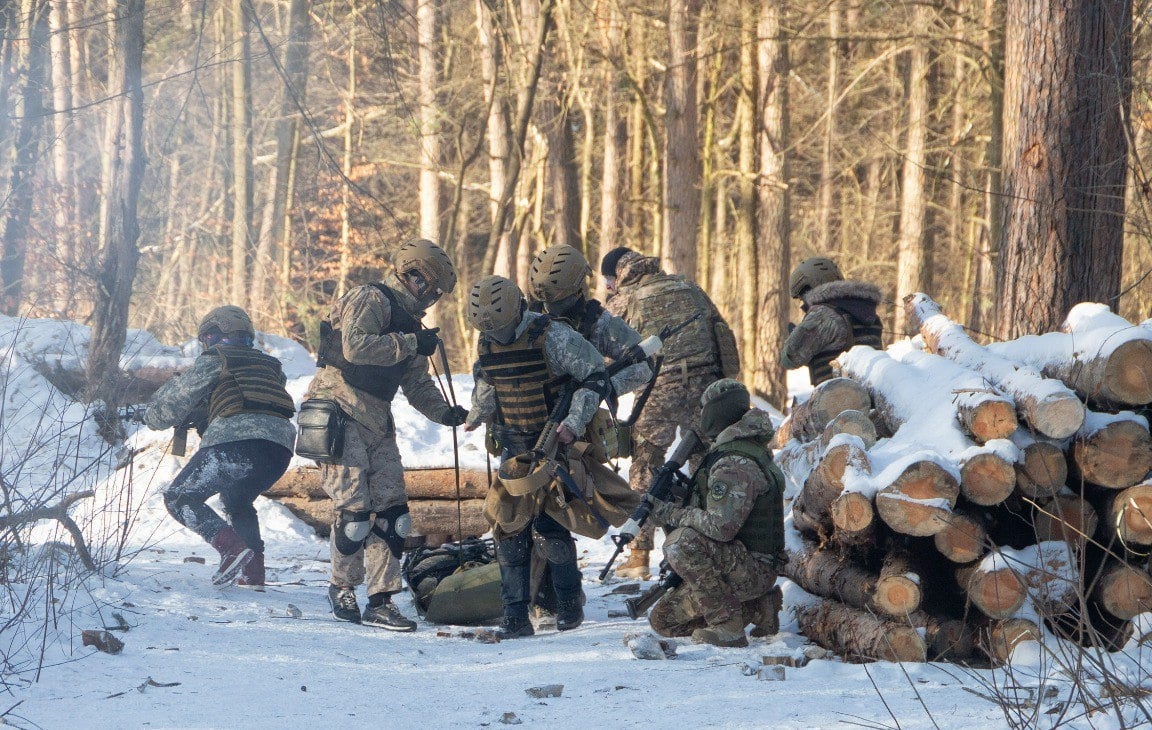 Ілюстративне фото. Центр підготовки до національного спротиву «Муніципальна Охорона»
