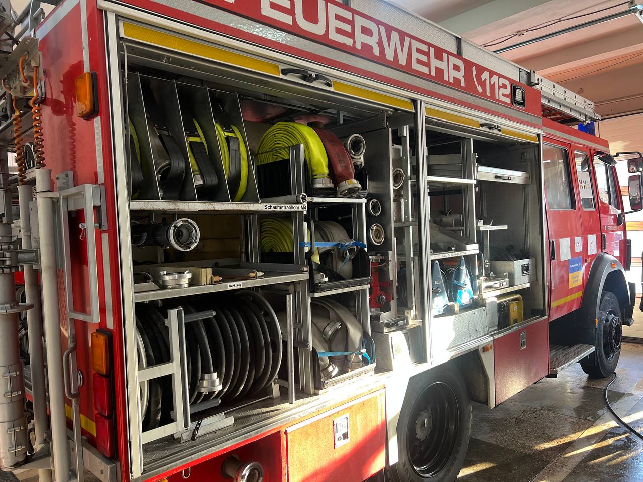 Переданий від партнерів автомобіль для рятувальників