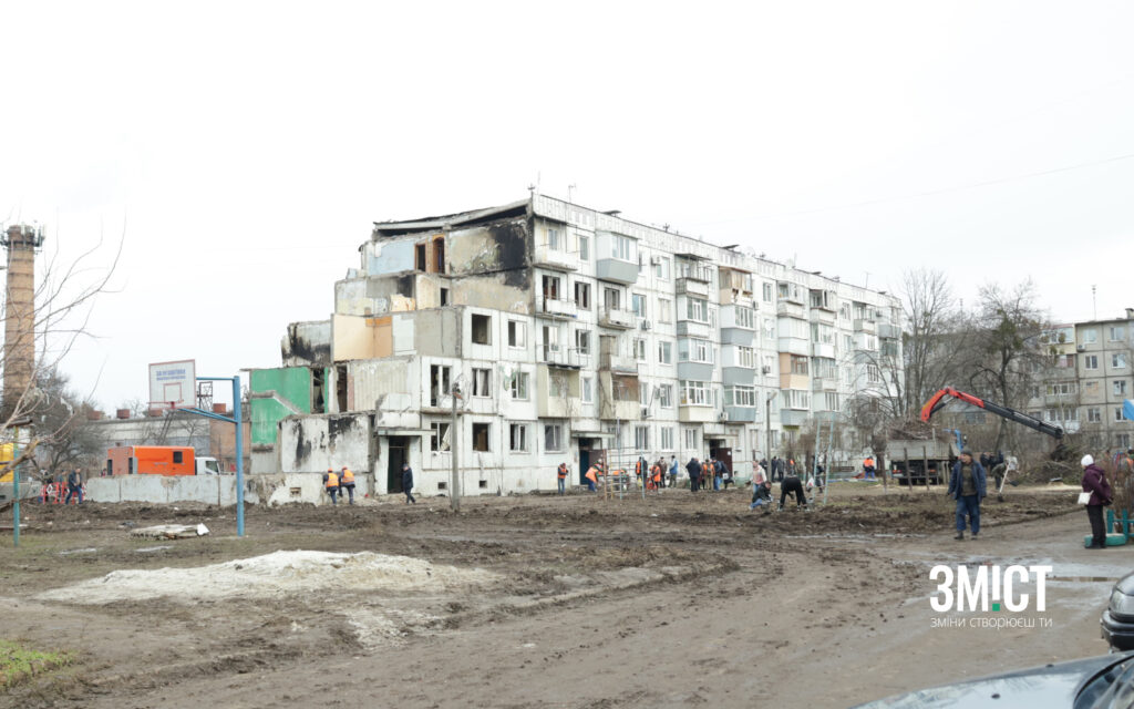 Будинок у Полтаві, куди влучила ракета 1 лютого