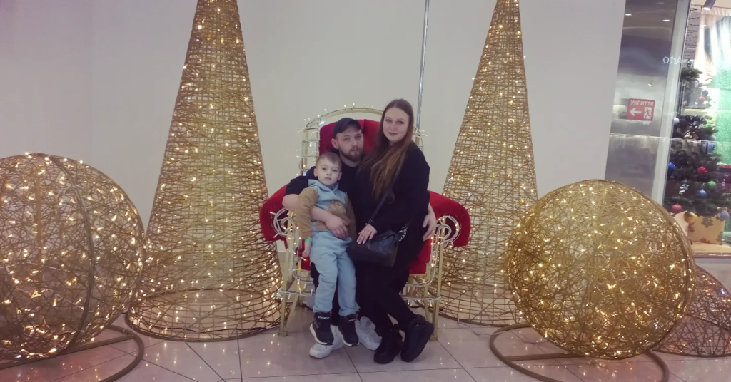 Ростислав Пасічник із родиною