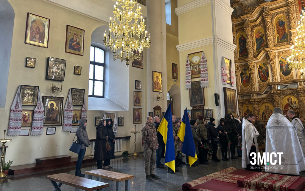 Полеглий захисник Віталій Віскрівець 