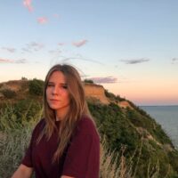 Владислава Науменко