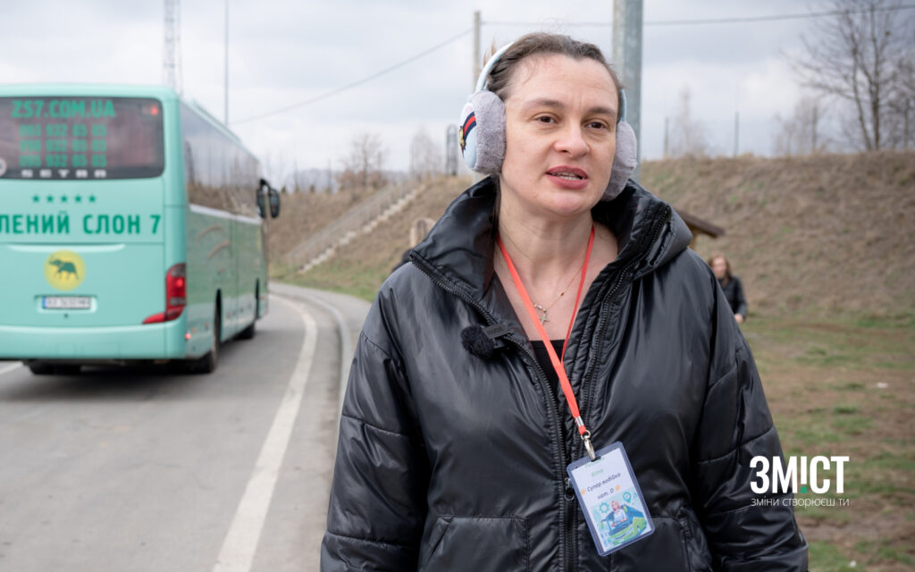 Полтавська компанія каже, що їм потрібні водійки. Їх навчають і прагнуть створити рівні можливості для всіх охочих керувати автобусами.