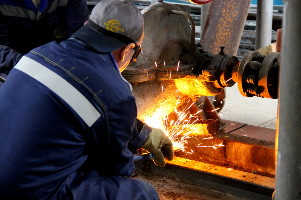 Ремонт котелень «Полтаватеплоенерго». Фото з фейсбук-сторінки комунального підприємства. 