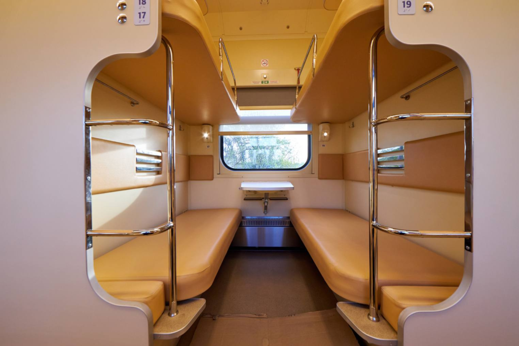 Вагони, які замовила «Укрзалізниця»