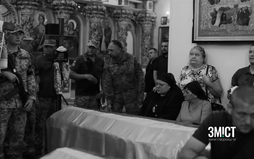 Навіки в строю. Полтава провела у вічність трьох захисників (ФОТО)