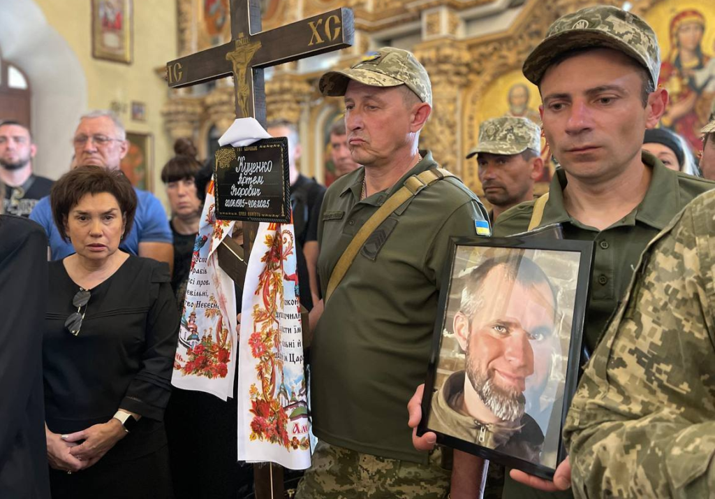 Навіки в строю. Полтава провела у вічність трьох захисників (ФОТО)