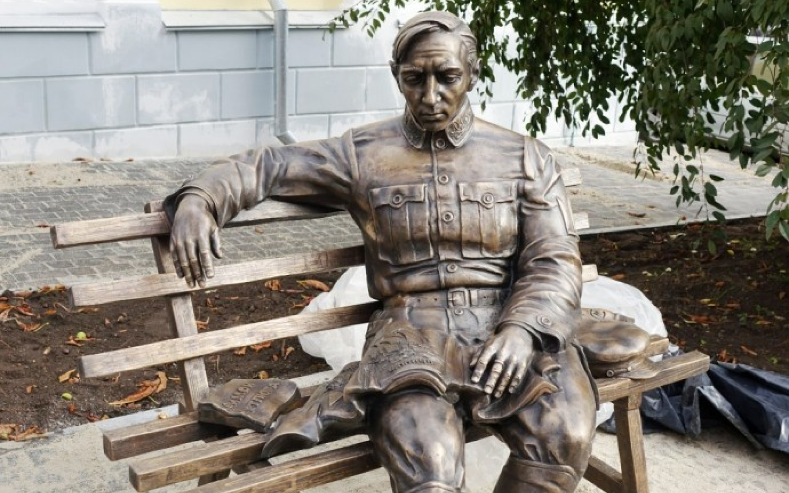 Пам’ятник Петлюрі у Вінниці.