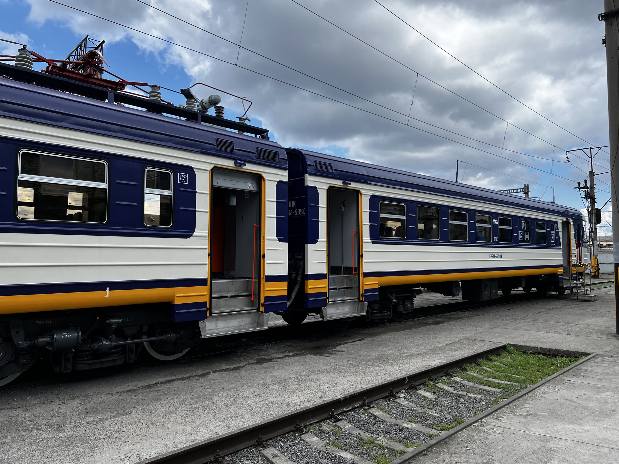 Ілюстративне фото потягу.