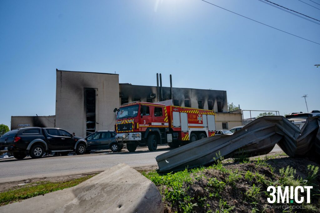Житловий будинок на вул. Охтирський шлях постраждав унаслідок обстрілу 23 квітня. Проєктувальник Юрій Дрижирук проведе обстеження будівлі
