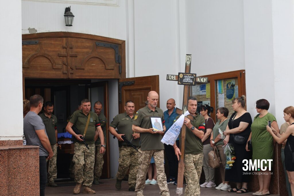 Навіки у строю. Полтава провела у засвіти одного з «чорних запорожців» Андрія Кравченка (ФОТО)