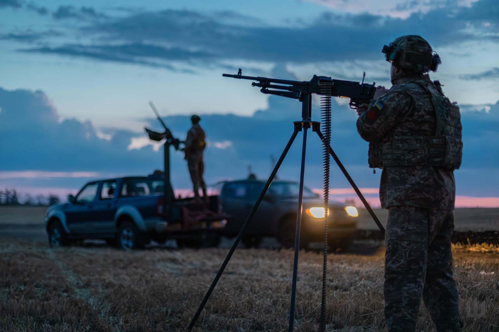 Ілюстративне фото. Вечірнє чергування мобільної вогневої групи