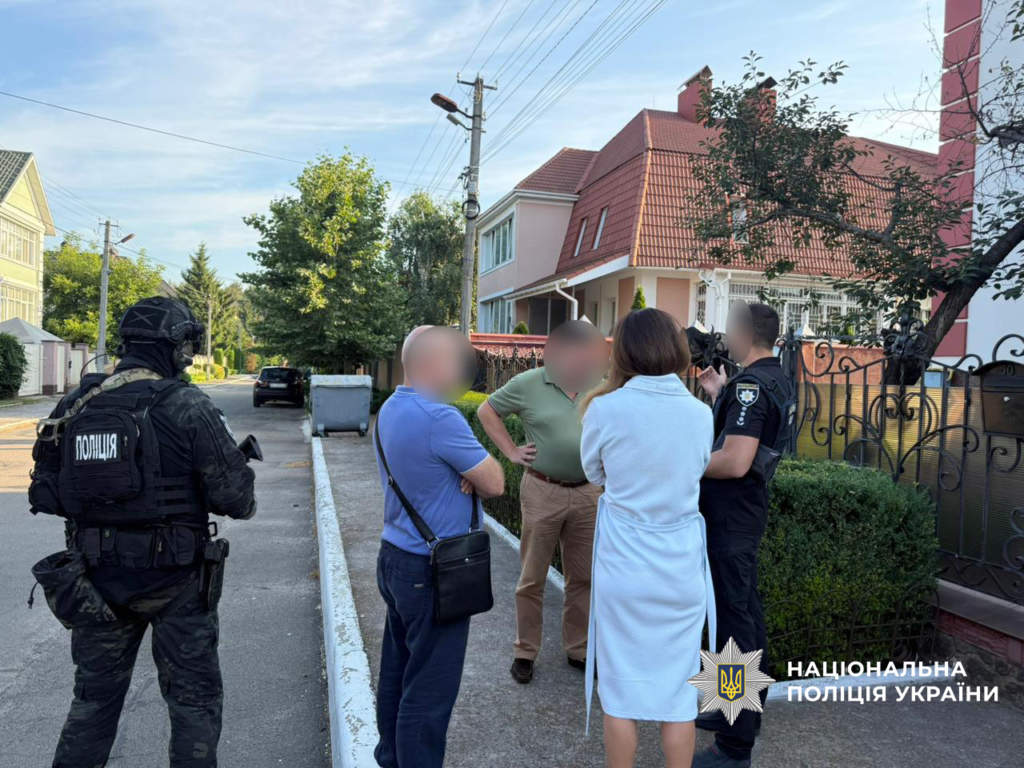 У створенні схеми виробництва українських ліків для російських солдатів підозрюють олігарха з Полтавщини