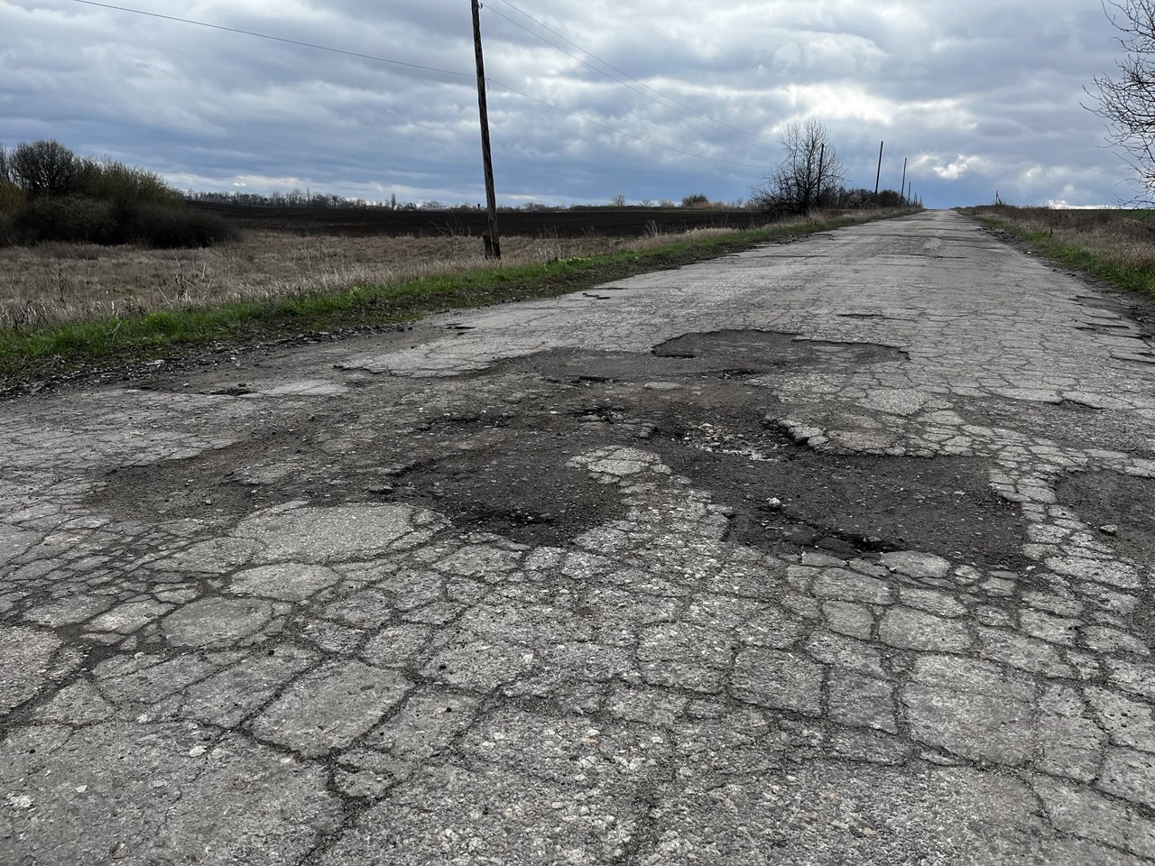 Ілюстративне фото. Дорога в одному зі старостатів Полтавської громади