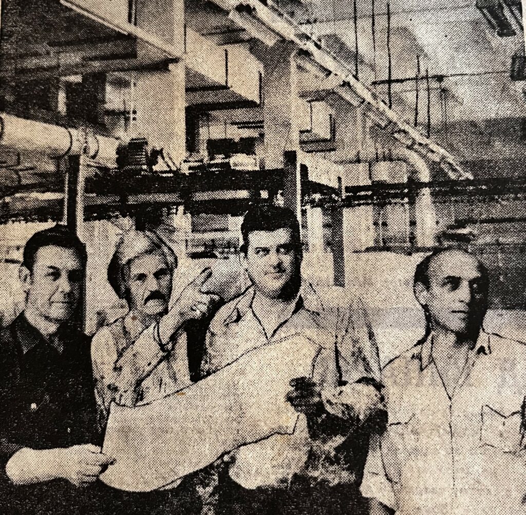 Робітники, котрі брали участь в реконструкції фабрики. Джерело – газета «Край»