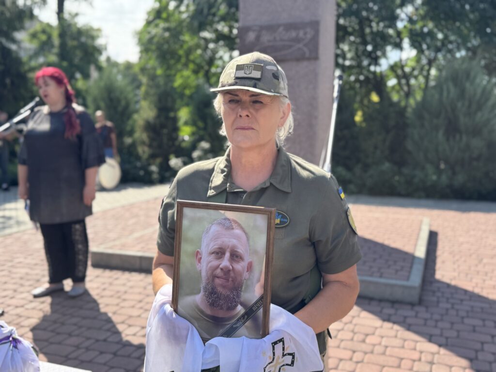 Євгеній Лук’янченко загинув на етапі підготовки до зіткнення з ворогом на передовій лінії оборони. 29 липня росіяни здійснили удар «Іскандером-М» по полігону, де перебував чоловік. 4 серпня Хорольська громада провела курсанта останньою земною дорогою 