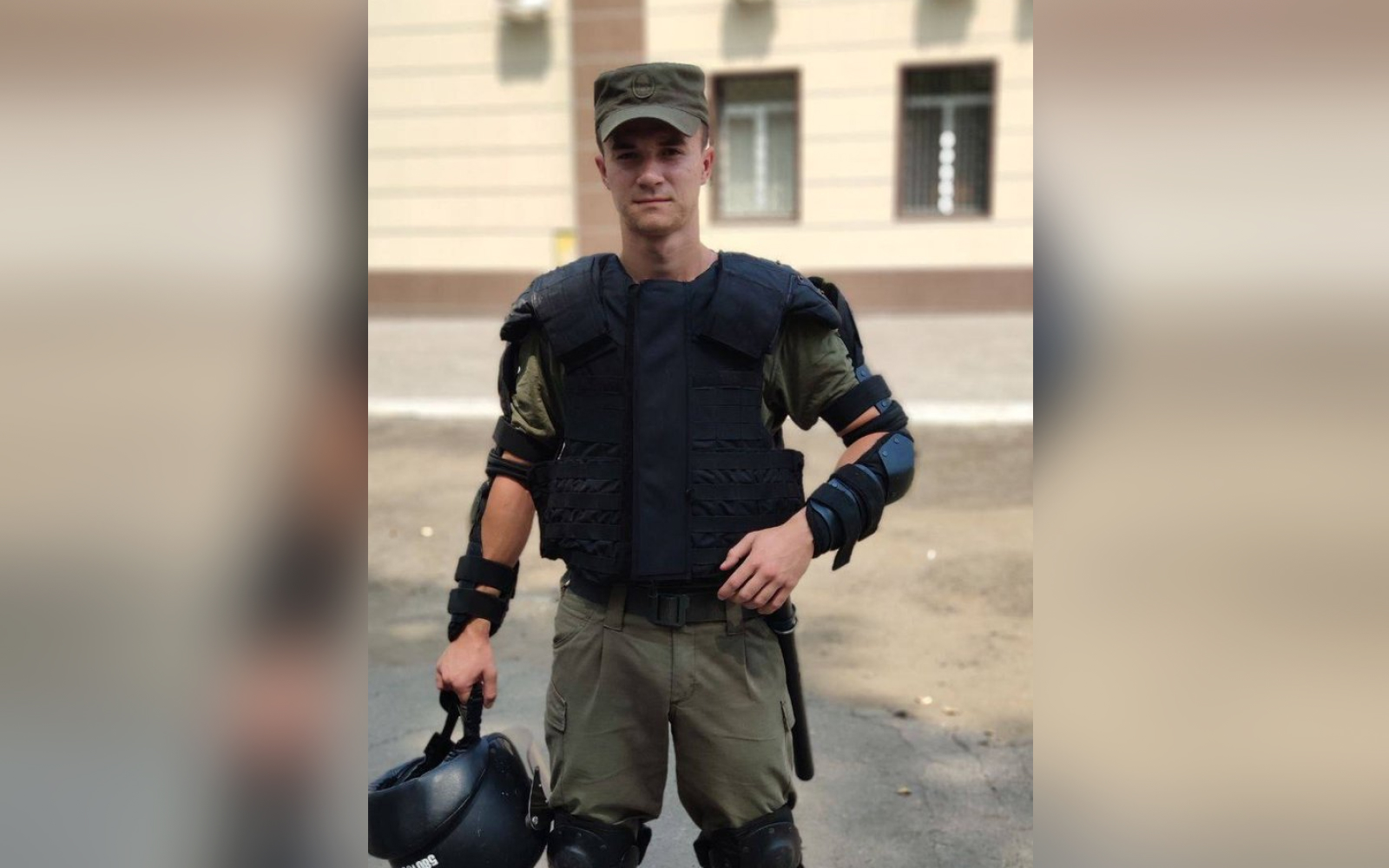 Дмитро Агарков