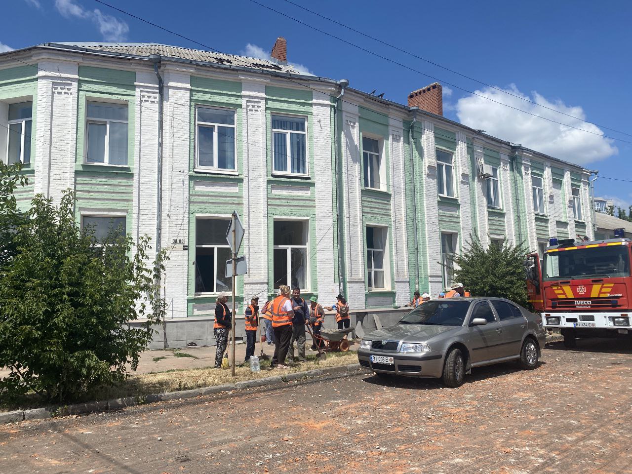 Спецшкола на Сінній після обстрілу