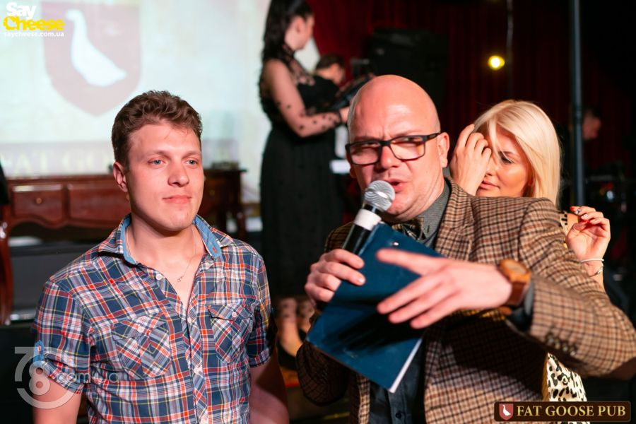 32 договори на дитячі майданчики загальною вартістю 5,4 млн грн уклали з одним підрядником – ФОП Русін Святослав та його ТОВ  «Агрокорт-П».