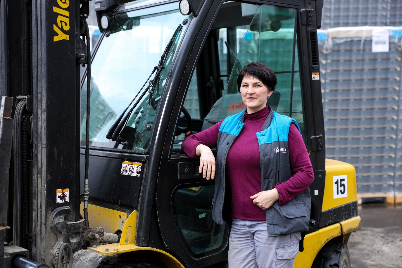 Ілюстративне фото. Водійка автонавантажувача