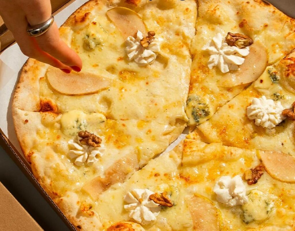 Піца від LA П’єц