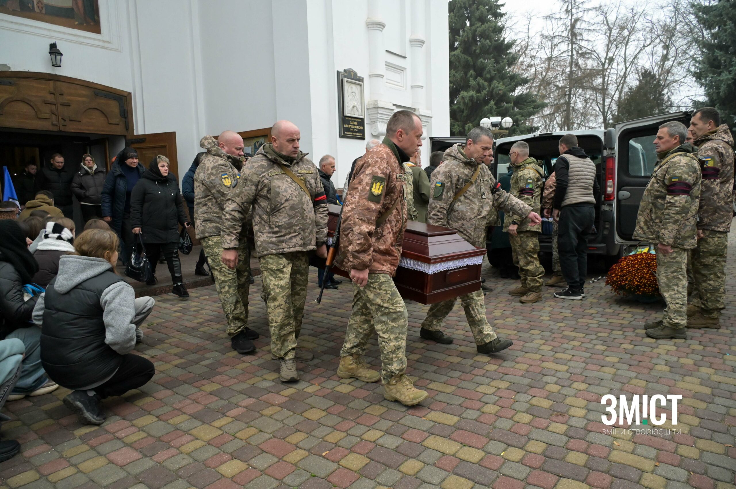 Прощання з воїнами у Полтаві