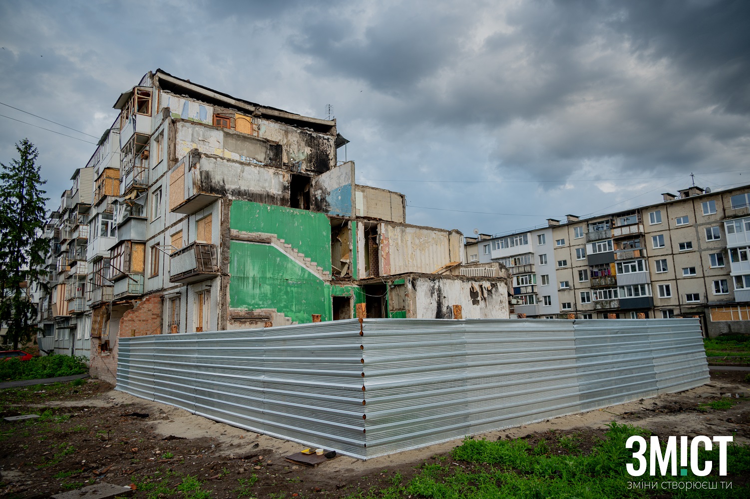 Будинок на вул. Баленка, куди прилетіла російська ракета