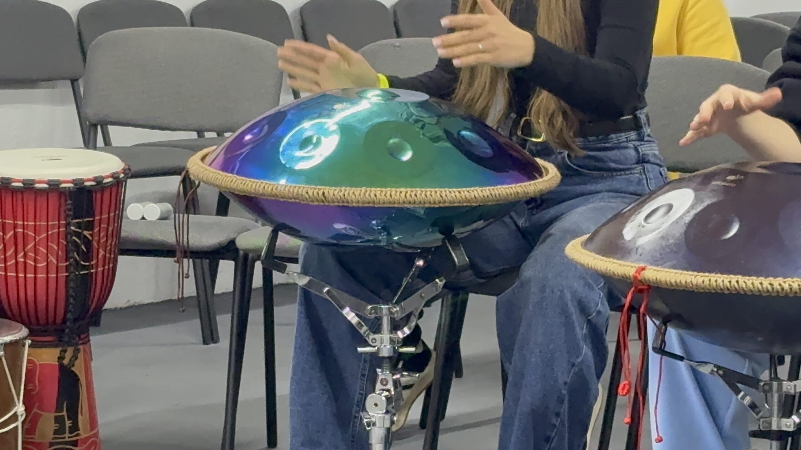 Майстер-клас з ханг-кола Фото ЗМІСТу