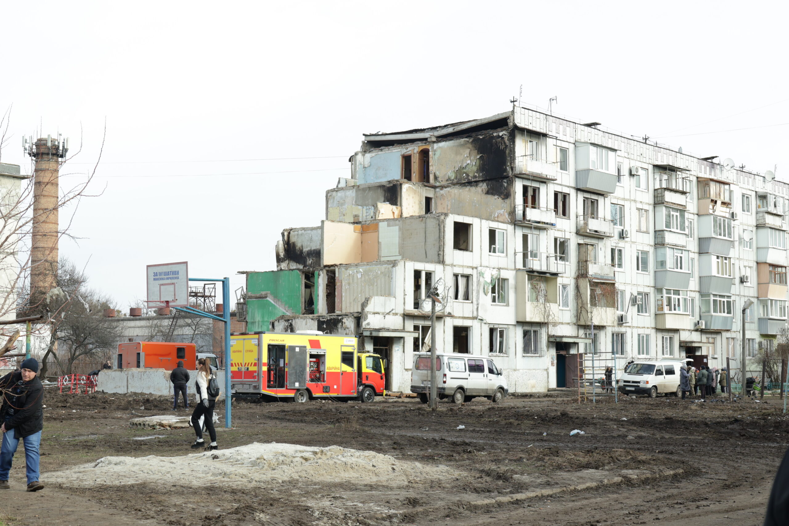 Пошкоджений від російської атаки 1 лютого будинок на Браїлках